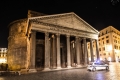 Pantheon in Rom bei Nacht